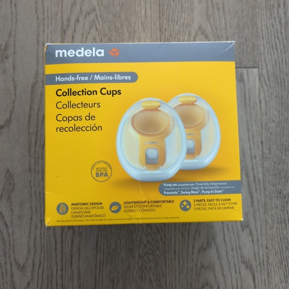Medela Hands-Free Collection Cups for Freestyle Flex, Pump in Style & Swing Maxi - Picture 1 of 2